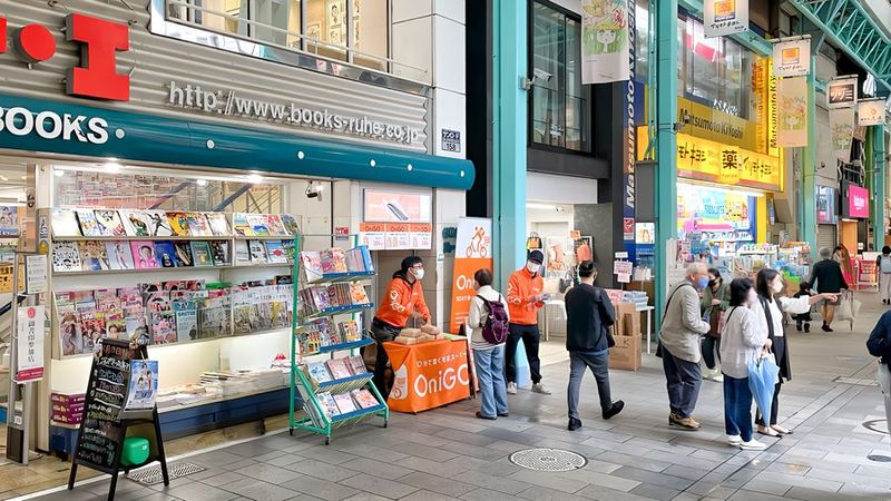 BOOKSルーエ 吉祥寺駅2分！人気の商店街軒先スペース【BOOKSルーエ】の室内の写真