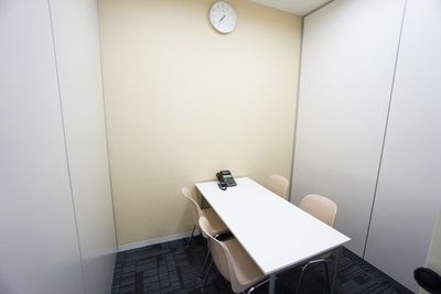 名古屋会議室 プライムセントラルタワー名古屋駅前店 第10会議室の室内の写真