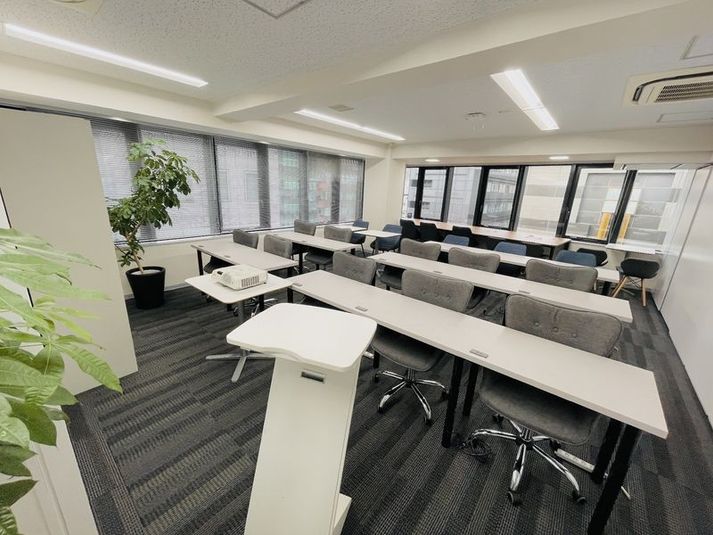 スペース A - ウィズスクエア・GLOXIA銀座店