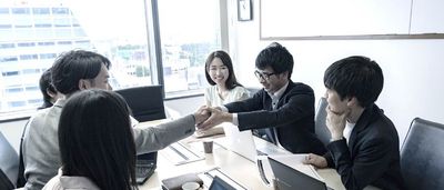 RoomC　会議室利用イメージ - Esta青山 Esta青山　RoomCの室内の写真