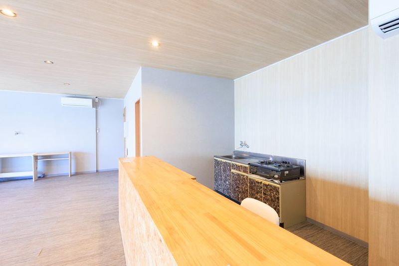 海が見えるワークスペース！会議やレッスン、サロンとしても利用可能 - 南知多シーサイド・コワーキング