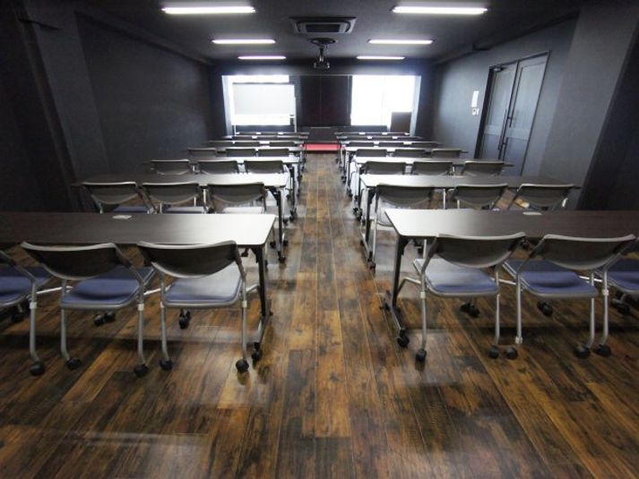 セミナールーム - 名古屋会議室 MYCAFE CLASSIC店