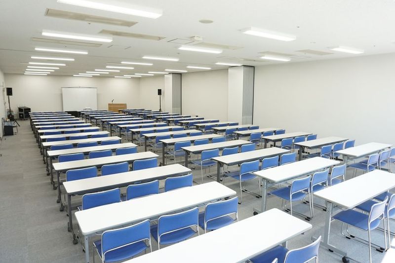 中会議室 - ＴＮＣ放送会館