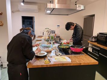 5人同時作業可能なキッチンボード - キッチンスタジオセルヴァ レンタルキッチン　セルヴァの室内の写真