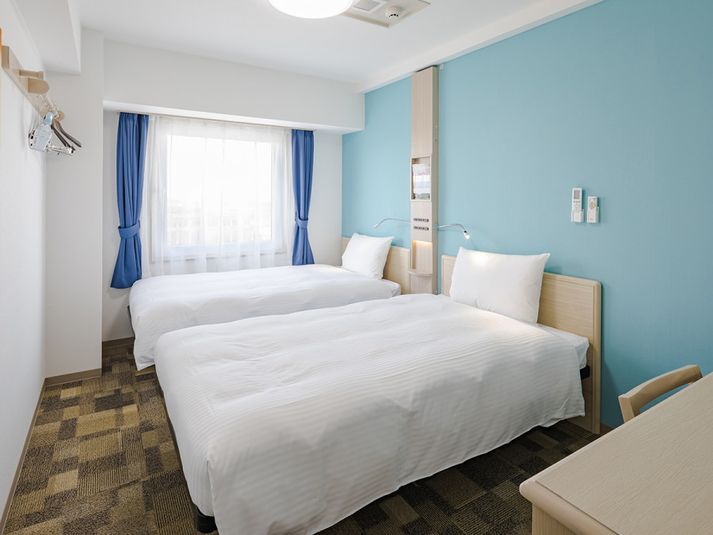 ダブル - 東横INN印旛日本医大駅前