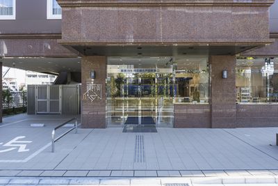 東横INN埼京線北戸田駅東口 ダブルの入口の写真