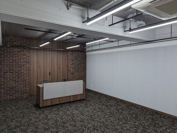 品川・高輪台・白金台エリアの本格動画撮影・配信スタジオ - スタジオオンザショア