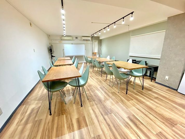 午前中30%オフ‼️三ノ宮駅徒歩5分の大会議室・イベントスペース - トワール-飲食ok貸し会議室・イベントスペース