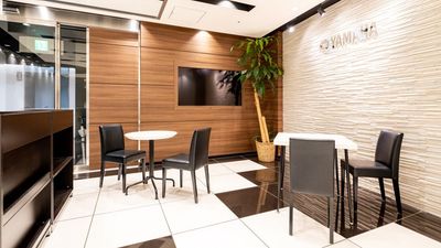 待合室１ - ミュージックアベニュー名駅 ドラム防音部屋 M1番教室の室内の写真