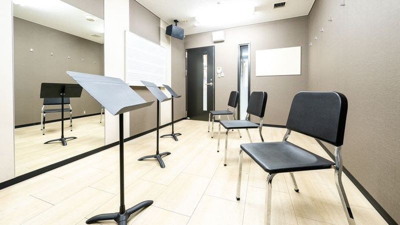 管弦打楽器防音部屋 M5番教室 - ミュージックアベニュー名駅