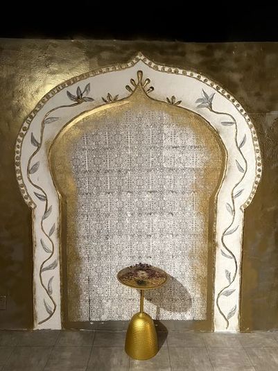 インド王宮風の壁で撮影に華を添えます。 - RENTAL STUDIO　HAQRYU 多目的スペースの室内の写真