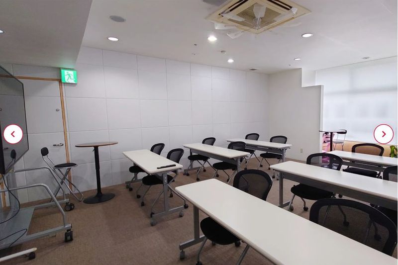 前日、当日予約は電話での連絡必須　（セミナー室） - ホテルクラインヒルズ2F(受付）「姫路スタイル会議室」