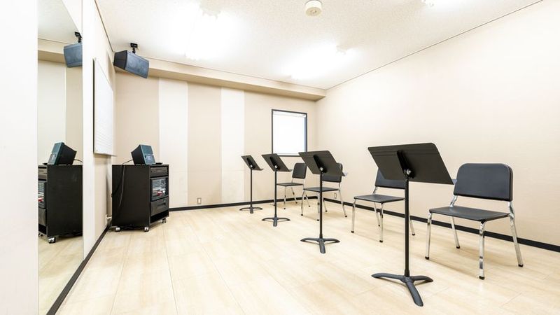 管弦打楽器防音部屋 M4番教室 - ミュージックアベニュー名駅