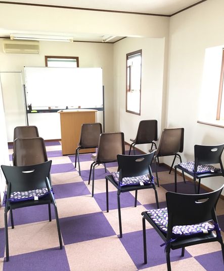 ホール北ルーム(北側12帖) - 女性スタッフ常駐施設【コラボモール】運営元(一社)スリーアクト