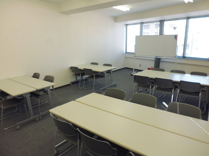 中会議室 - 川崎ホール【加瀬会議室】