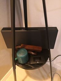 ポケットWIFI、Bluetoothスピーカー（2つ）、延長コードです。 - あくびのすき間　東梅田店 🚩大型サイズの低反発施術ベッドがあるサロンですの設備の写真