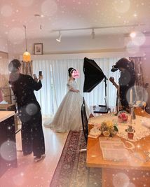 ドレス会撮影 - 六本木フォトグレース キッチン付レンタルスペースの室内の写真