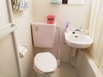 トイレ - レンタルサロン ウェミアス 【レンタルサロン】ウェミアスの室内の写真