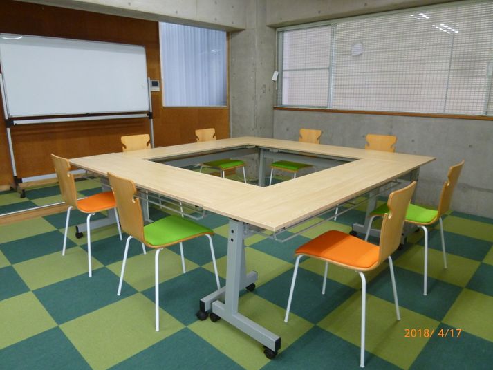 会議室。カルチャースクール - レンタルスペース  ナカタニ