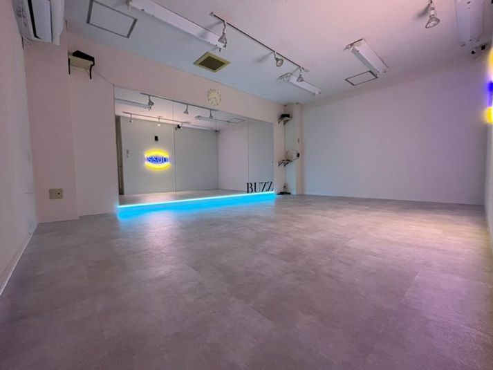 2st - 竹ノ塚 レンタルスタジオ STUDIO BUZZ