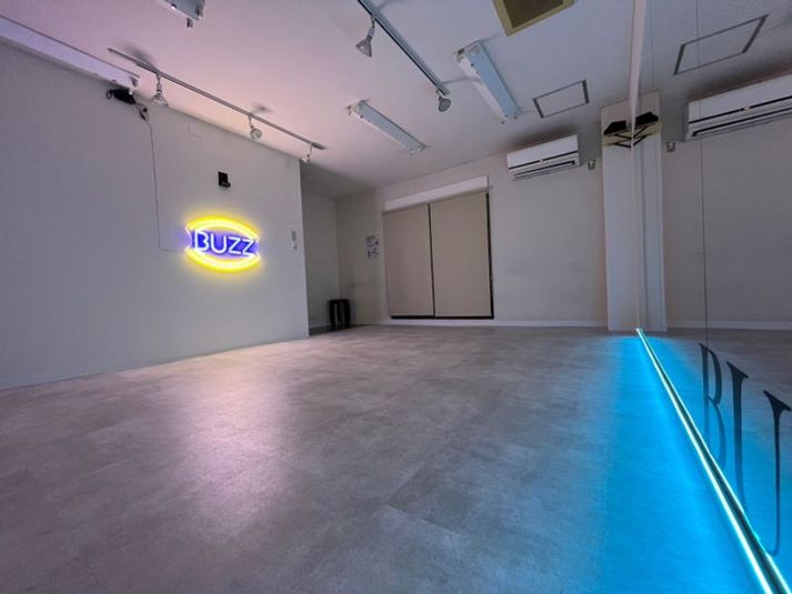 2st - 竹ノ塚 レンタルスタジオ STUDIO BUZZ