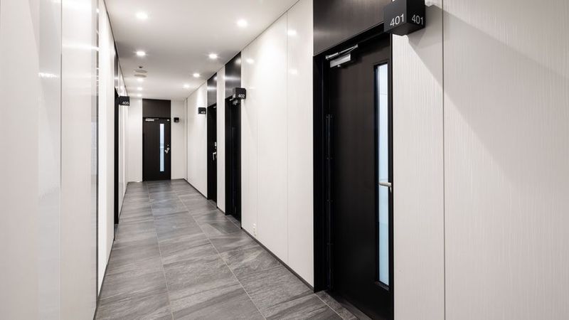 グランドピアノ防音部屋 ROOM401番教室 - ミュージックアベニューなんば