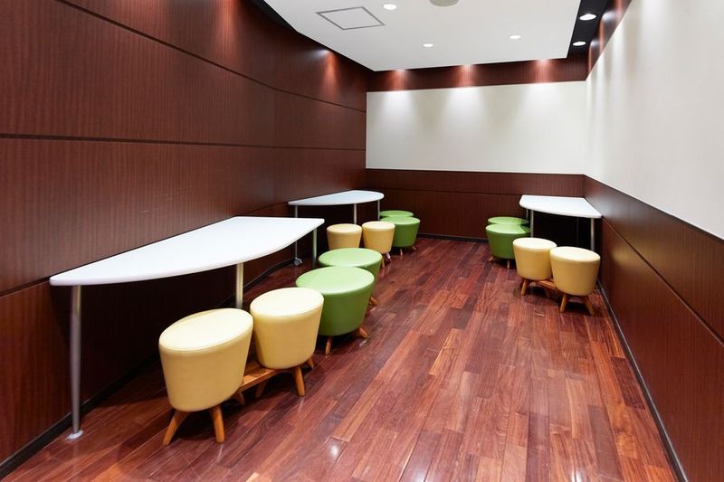 グランドピアノ・アップライトピアノ防音部屋 A教室 - ミュージックアベニュー伏見