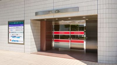 1階入り口 - 横浜センター グランドピアノ防音部屋 S2教室の室内の写真