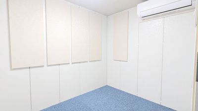 レンタボン・大山スタジオ Ａスタジオ　【エアコン・電子ピアノ付設・2.5帖】の室内の写真