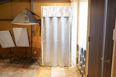 簡易更衣室 - レンタル撮影スタジオ「スペース写撮る」 気軽に使える撮影スタジオ ～4人迄 3日前からご予約受付中の室内の写真
