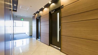 14番教室入り口 - ミュージックアベニュー新宿クラッセ 大型モニター付き防音部屋　14番教室の室内の写真