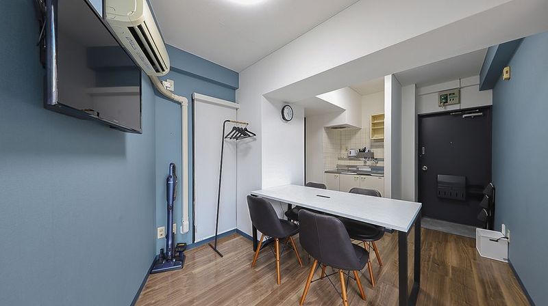 アクセス抜群の多目的レンタルルーム＜Holz都立大501＞ - 【都立大学駅 徒歩2分】多目的レンタルスペース｜HOLZ都立大