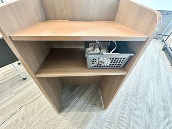 【延長コードなどの備品は、司会台に設置しております】 - 【閉店】TS 新富町 grandir ginza east 【閉店】3Fの設備の写真