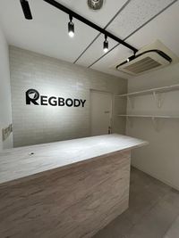 パーソナルジムREGBODY　池袋店 Aブースの室内の写真