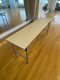 長テーブル180cm×45cm（有料） - ミズグチダンススクール レンタルスタジオの室内の写真
