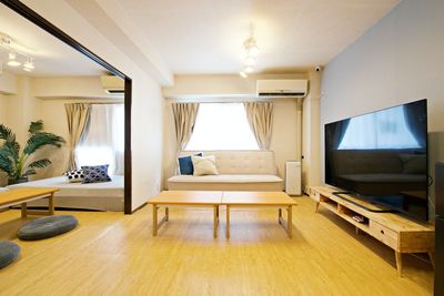 川崎駅🚃｜貸切💫｜最大15名🙆🏼｜大画面プロジェクター🎥｜ごろごろスペース🛏｜24H｜パーティー｜打ち上げ｜女子会 - SP340 SHARESPE