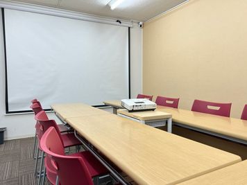 お気軽会議室 京都四条 お気軽会議室京都四条◆◆の室内の写真