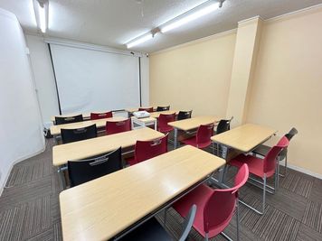 お気軽会議室 京都四条 お気軽会議室京都四条◆◆の室内の写真