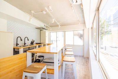 リノスぺkitchen代々木【渋谷】レンタルキッチン 《人数変動プラン》リノスぺkitchen代々木【最大10名】の室内の写真