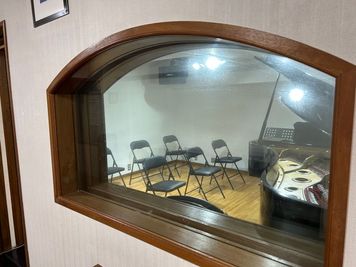 T.M.E.Studioの室内の写真