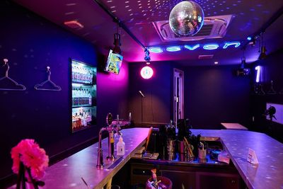 カラオケバーセブン】を予約 (¥3,300~)｜インスタベース