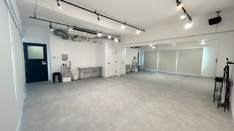 ZERO DANCE STUDIO 大通スタジオ - ZERO DANCE STUDIO大通スタジオ
