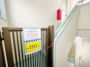 会議室、屋上共通のゲートです。 - 【立川駅3分】隠れ家★SANGO屋上レンタルスペース 隠れ家★SANGO屋上レンタルスペース立川の室内の写真