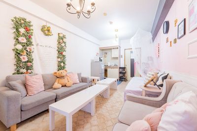 レンタルスペースAlice池袋💎  桜デコ🌸最大15名OK🙆エレガントでかわいい♡姫スペースの室内の写真