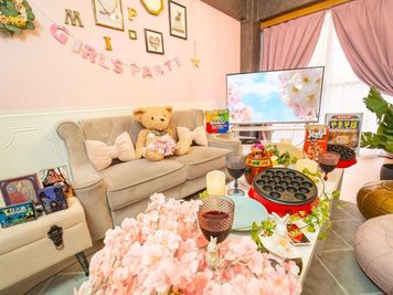 🌸３月４月期間限定 #インドア花見🌸 - Alice池袋 エレガントでかわいい♡姫系スペース🏰の室内の写真 - レンタルスペースAlice池袋💎  エレガントでかわいい♡姫系スペース🏰 - Alice池袋の室内の写真