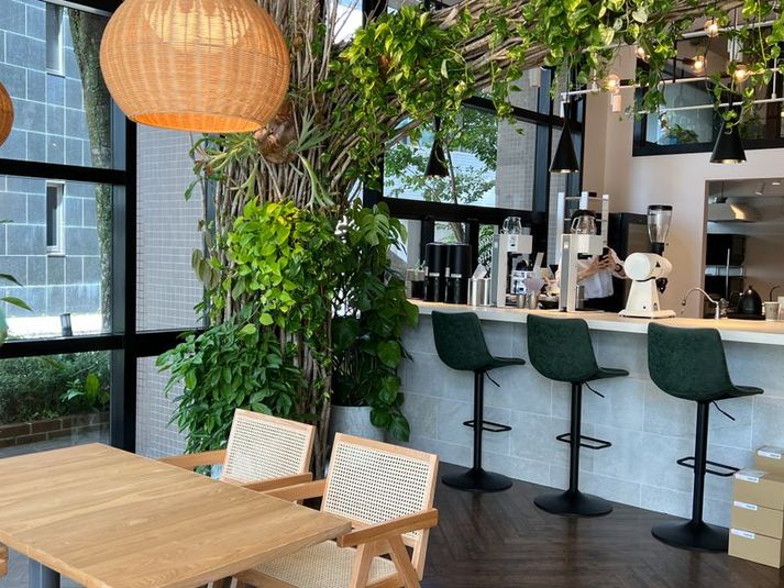 緑がたくさんの多目的スペース - GREEN＆CAFE（グリーンアンドカフェ）