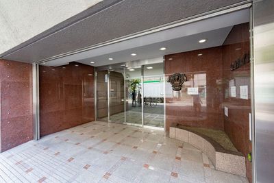 アイコンスペース「マグリブ」 「マグリブ」貸し会議室の入口の写真