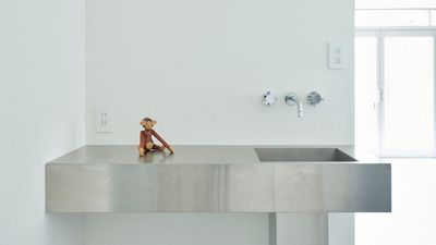 キッチンは清潔感のあるオールステンレス製です。 - studio Creemm 本格撮影機材完備のDesigner's studioの室内の写真