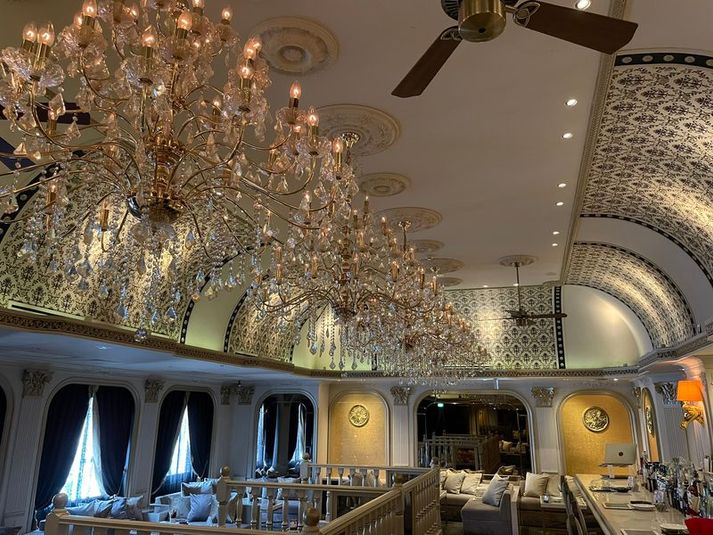 駅近🤍【50名様まではこちら】 映えスポット✨周辺にコンビニ✨ - ORIENTAL LOUNGE 心斎橋