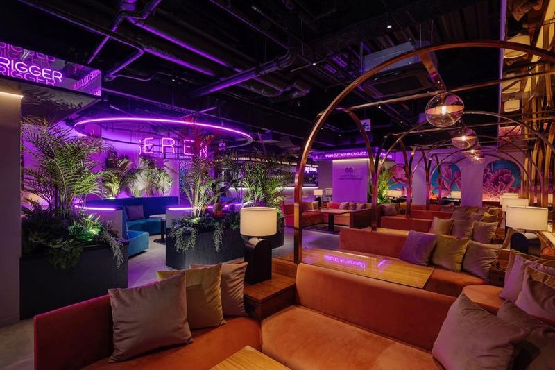 駅近🤍【50名様まではこちら】 映えスポット✨周辺にコンビニ✨ - ag 名古屋